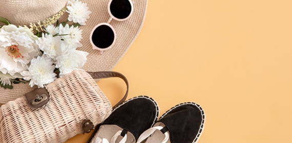 luxuryhomewarecollection.com